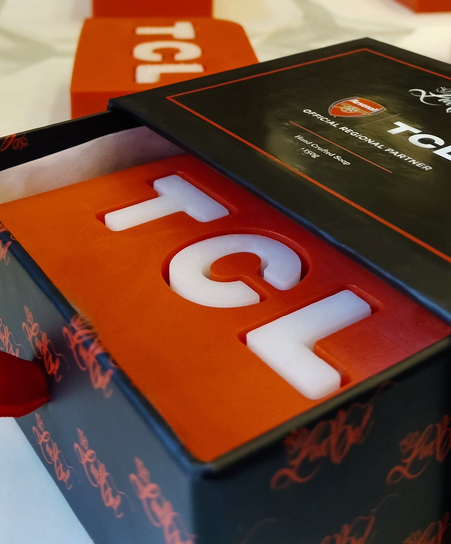 TCL Corporate Gift